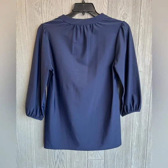 Jude Connally Navy Blue Notch Neck 3/4 Sleeve Top Size Small - Picture 4 of 8